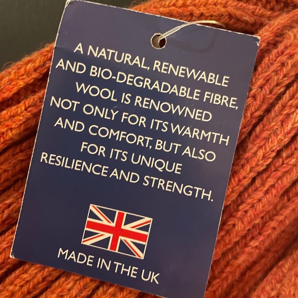 BEAMS PLUS Wool Watch Cap Unisex Beanie Toque in Orange NWT - Picture 9 of 9